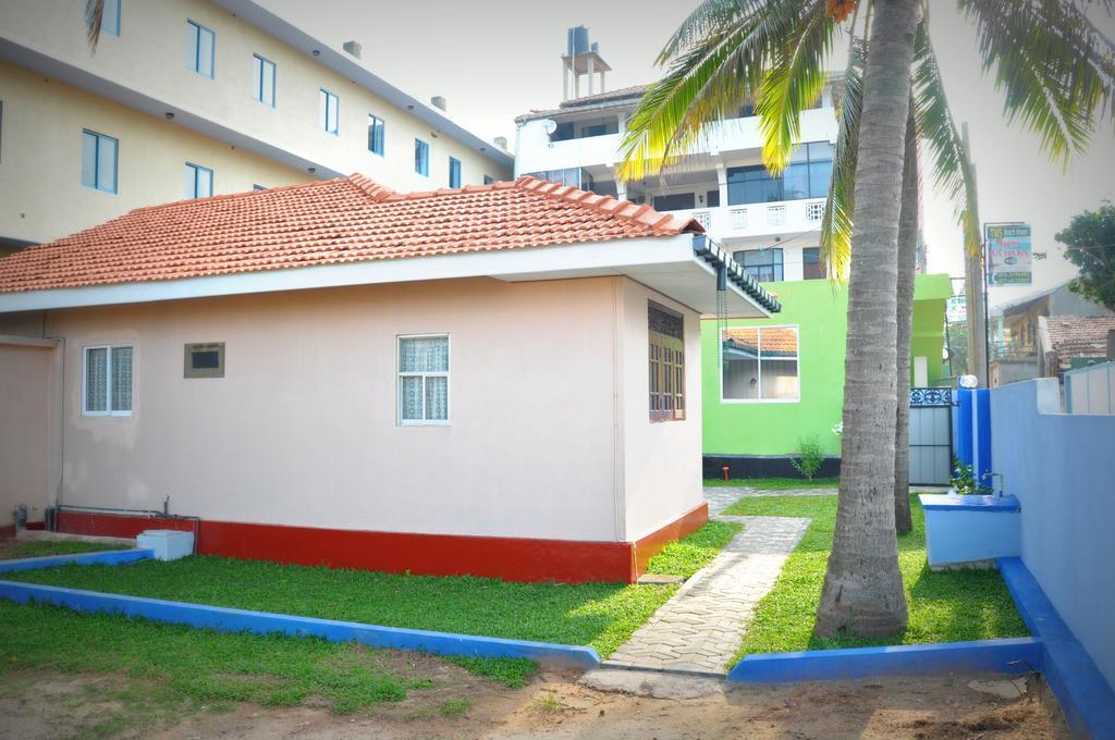 Tms Beach House Negombo Kültér fotó