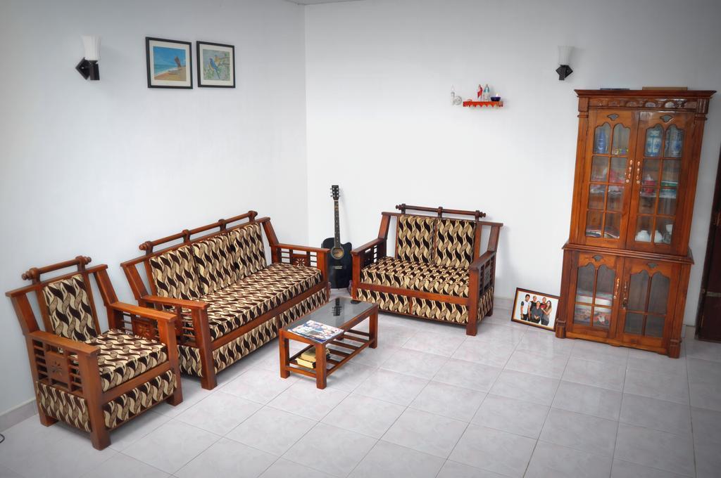 Tms Beach House Negombo Kültér fotó