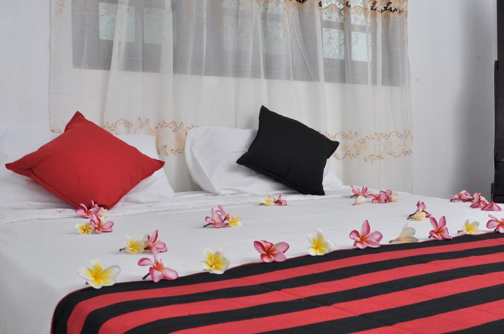 Tms Beach House Negombo Kültér fotó